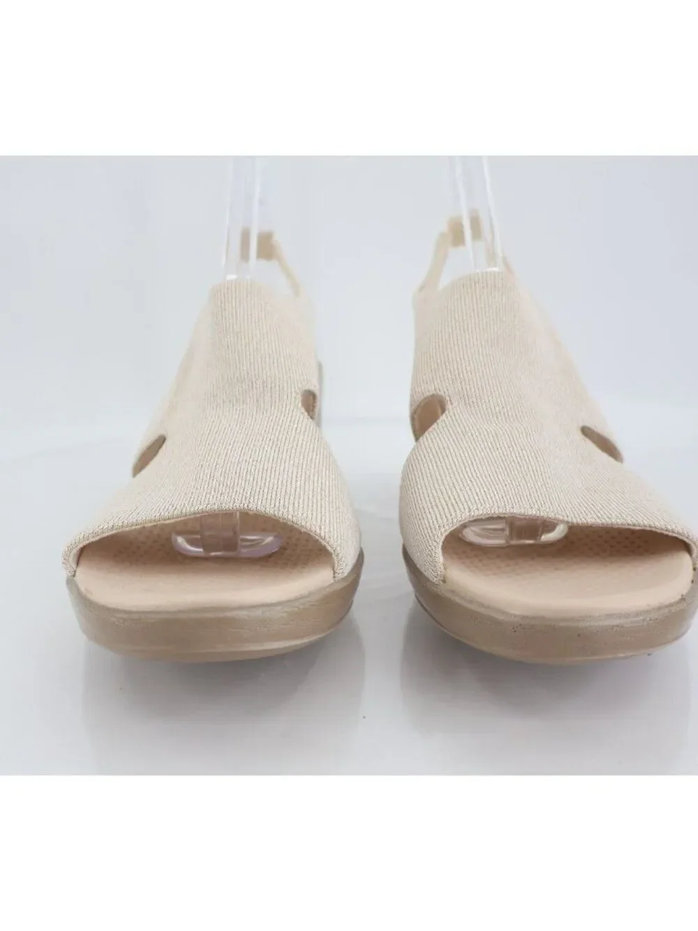 BZees Women's Eden Slingback Strappy Sandals Beige Gold Lame Fabric Size 10M